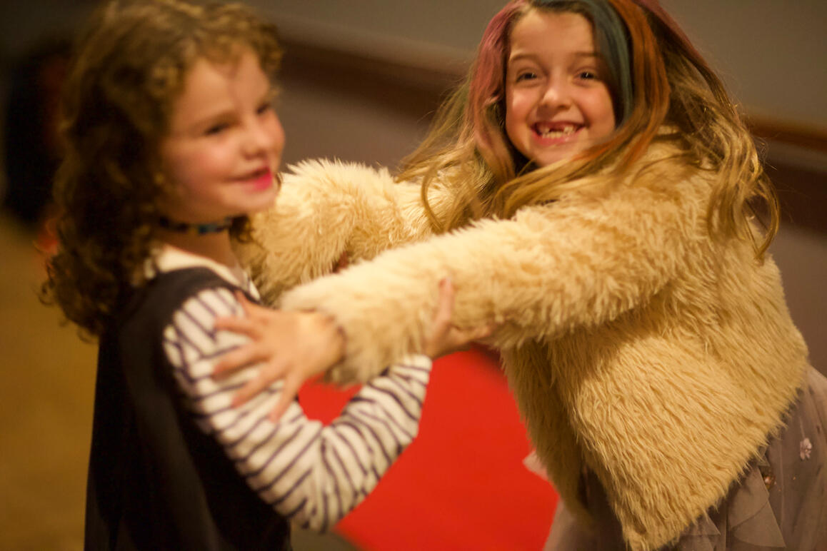 Lucy & Maisie